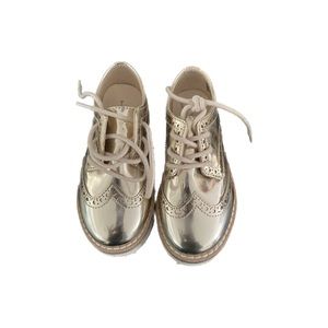 Zara | Girls Patent Leather Gold Oxfords